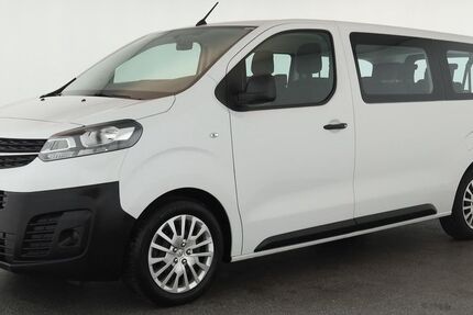 Opel Vivaro 55.600 km 26.684 &euro; Düsseldorf 40233