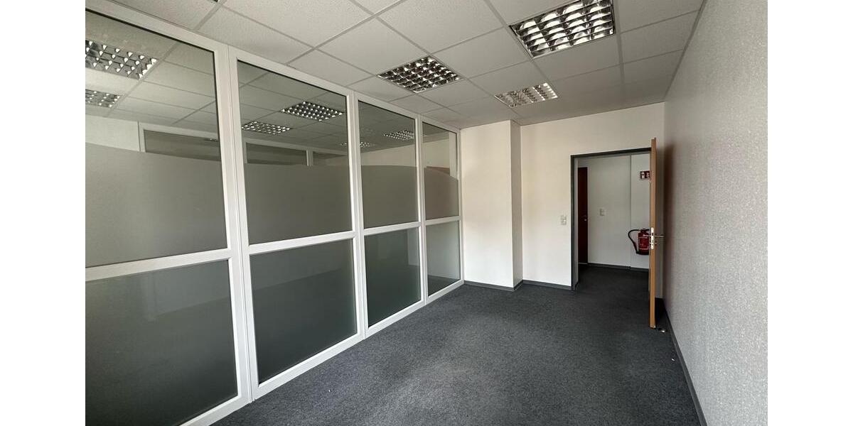 Gewerbeobjekt Halver - 2.250&euro; | Angebot:22260582