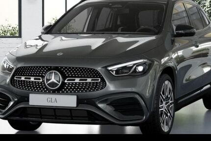 Mercedes-Benz GLA 200 9.900 km 49.490 &euro; Düsseldorf 40470