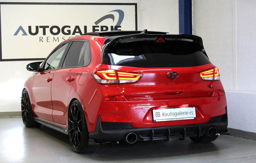 i30
