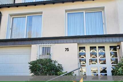 Haus Solingen Central - 3 Zimmer, 140 m&sup2;, 1.680&euro; | Angebot:26505871