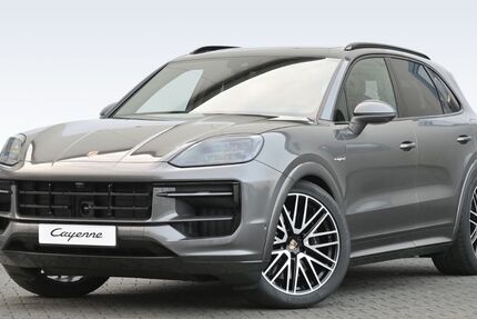 Porsche Cayenne 9.900 km 134.790 € Düsseldorf 40468