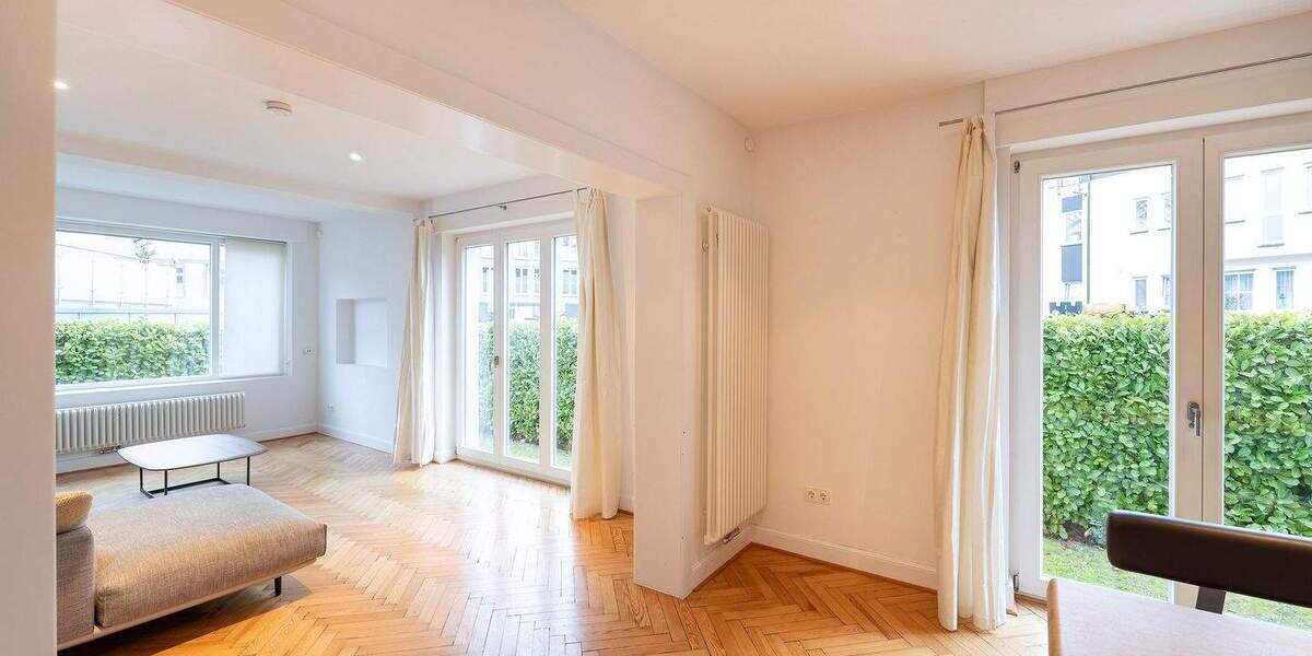 Einfamilienhaus Düsseldorf Gerresheim - 6 Zimmer, 195 m&sup2;, 4.640&euro; | Angebot:24610026