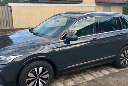 VW Tiguan 35.000 km 25.700 &euro; Pulheim 50259