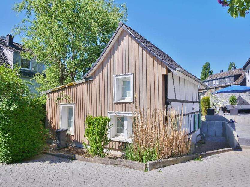 Haus zum Kaufen in Solingen l 195.000 € 60 m²