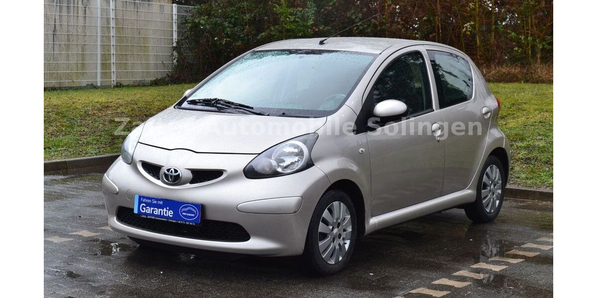 Toyota Aygo (X) 149.990 km 3.490 &euro; Solingen 42659