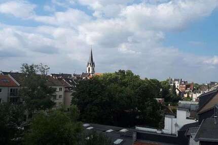 Wohnung zum Mieten in Köln 327 € 24 m²