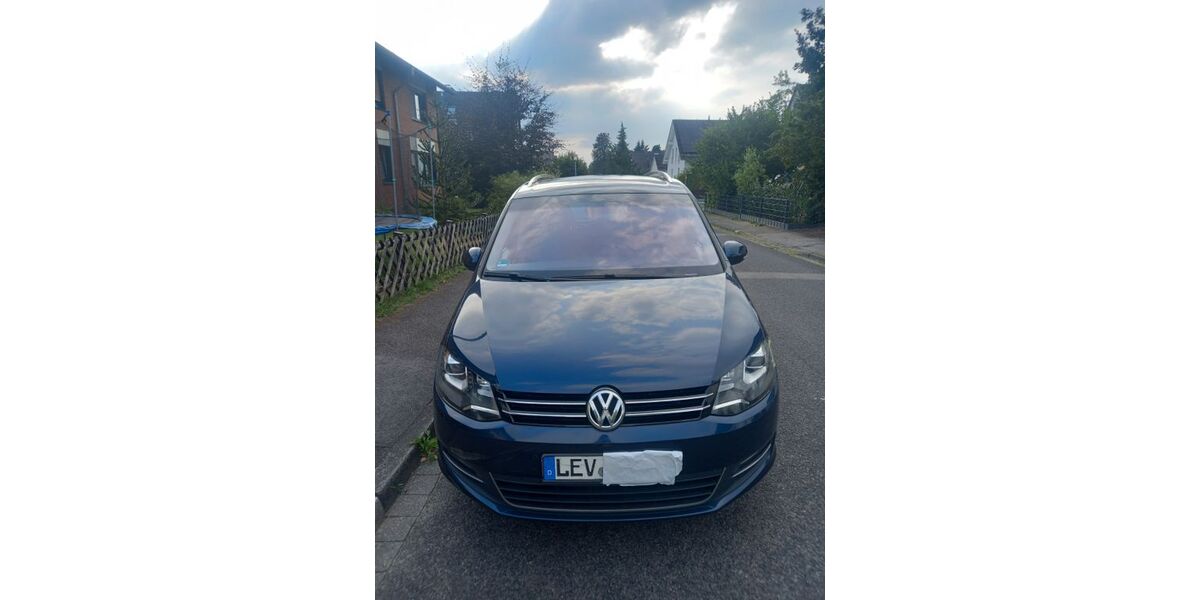 VW Sharan 256.000 km 7.900 &euro; leverkusen 51375