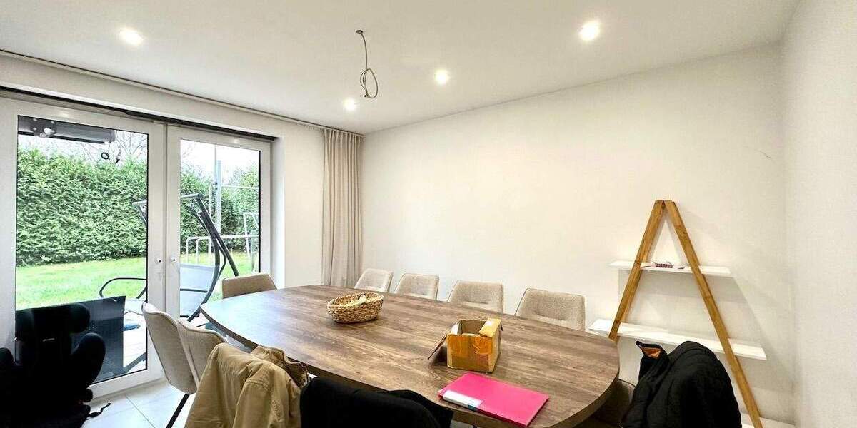 Einfamilienhaus Neuss Stadionviertel - 7 Zimmer, 255 m&sup2;, 998.000&euro; | Angebot:23852464