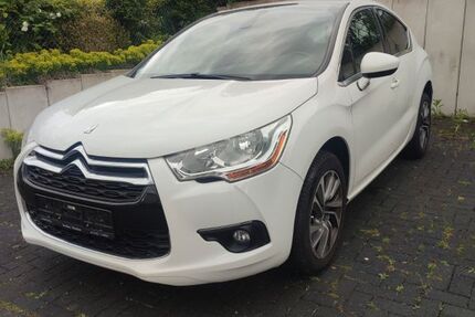 Citroen DS4 199.960 km 3.990 &euro; Remscheid 42857