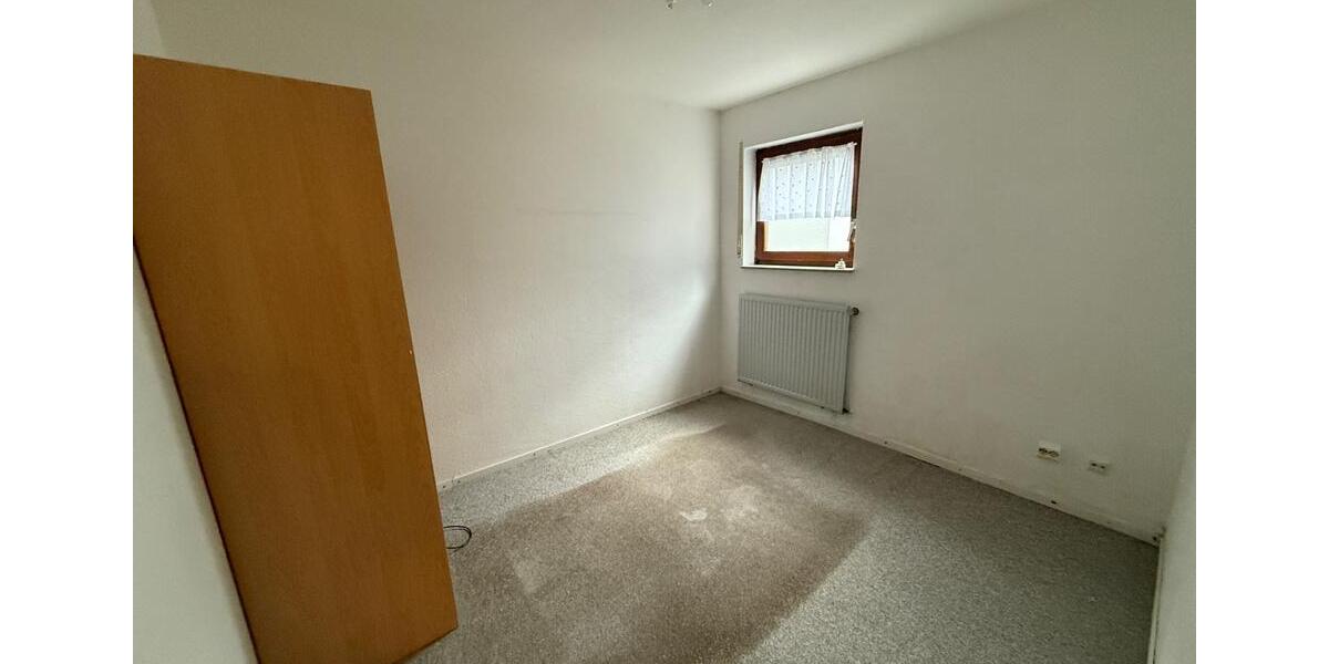 Einfamilien-RMH mit Garten & Garage in RS-Lü – v. Privat zimmer