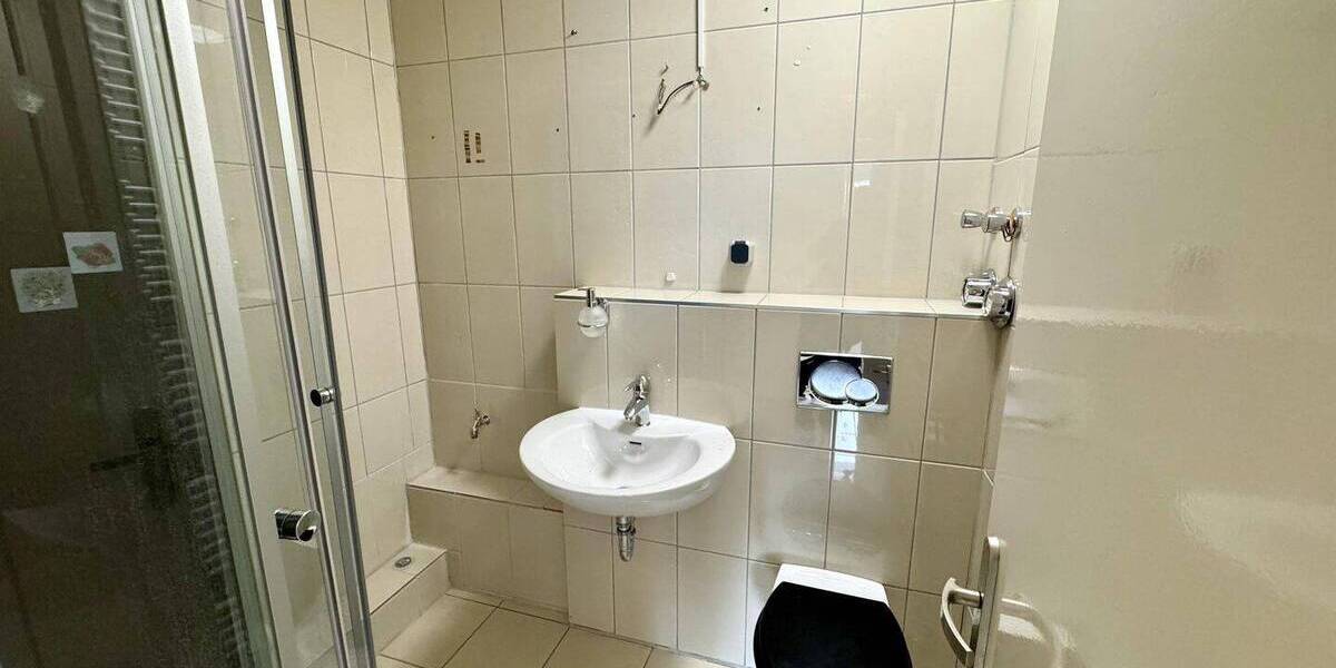 Etagenwohnung Leverkusen Steinbüchel - 2 Zimmer, 58 m&sup2;, 145.000&euro; | Angebot:23941924