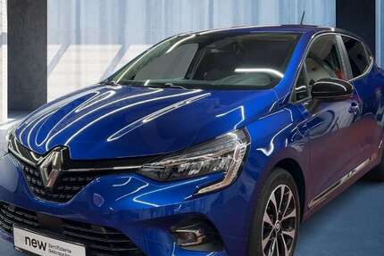 Renault Clio 30.365 km 13.200 &euro; Köln 50939