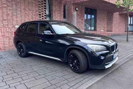 BMW X1 156.000 km 9.400 &euro; Bergisch Gladbach 51427