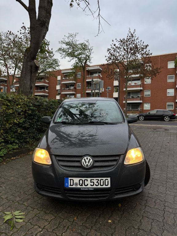 VW Fox 130.000 km 3.000 € Düsseldorf 40597