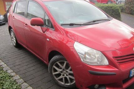 Toyota Corolla Verso 255.000 km 3.700 € Bergisch Gladbach 51429