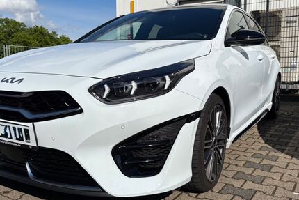 Kia ceed / Ceed 13.000 km 26.000 &euro; Remscheid Lennep 42897
