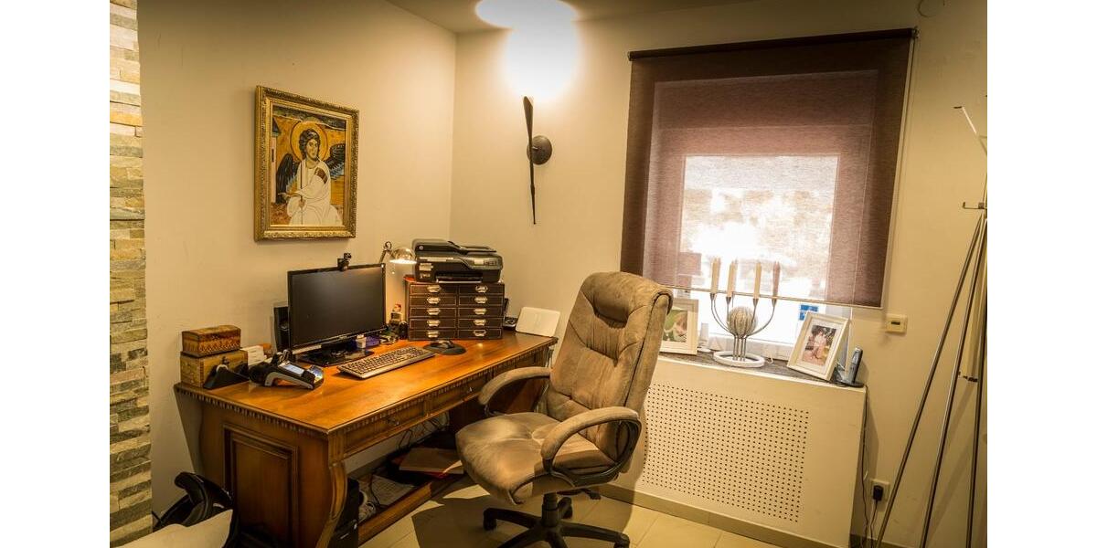 Reihenhaus Köln Mülheim - 8 Zimmer, 220 m&sup2;, 1.300.000&euro; | Angebot:26007696