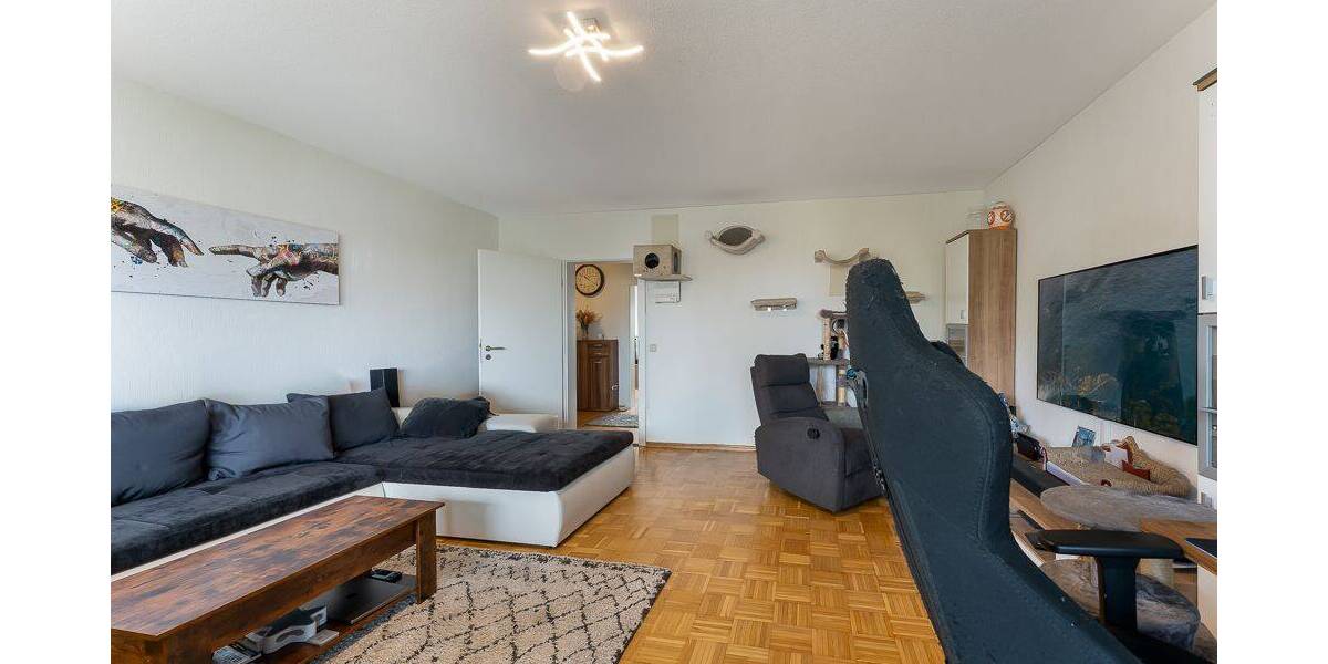 Etagenwohnung Köln Deutz - 3 Zimmer, 102 m&sup2;, 339.000&euro; | Angebot:26684601