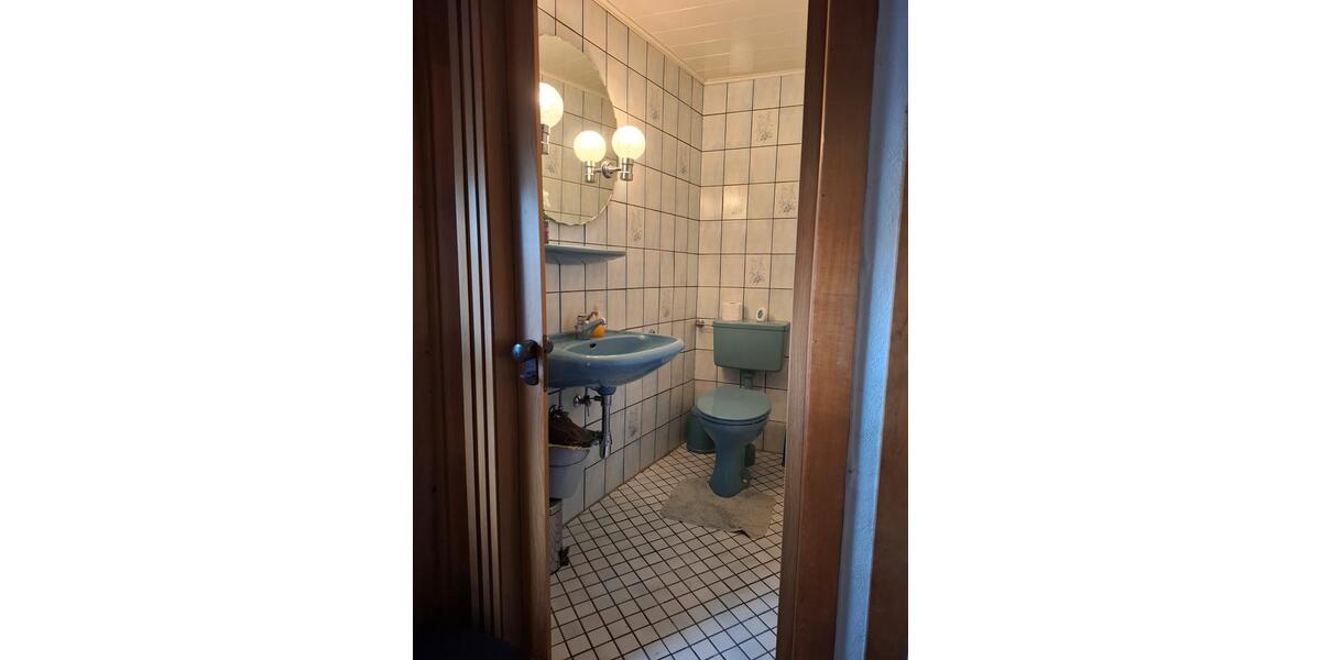 Einfamilienhaus Wuppertal Sedansberg - 7 Zimmer, 145 m&sup2;, 189.000&euro; | Angebot:23504359