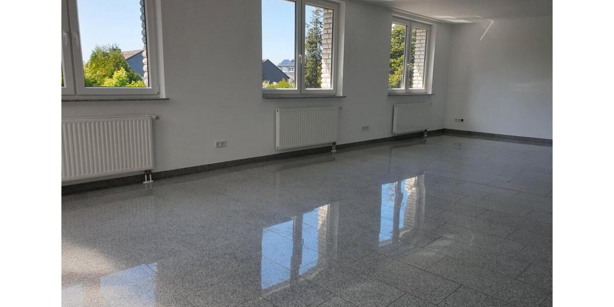 Etagenwohnung Langenfeld (Rheinland) - 3 Zimmer, 95 m&sup2;, 365.000&euro; | Angebot:26395115