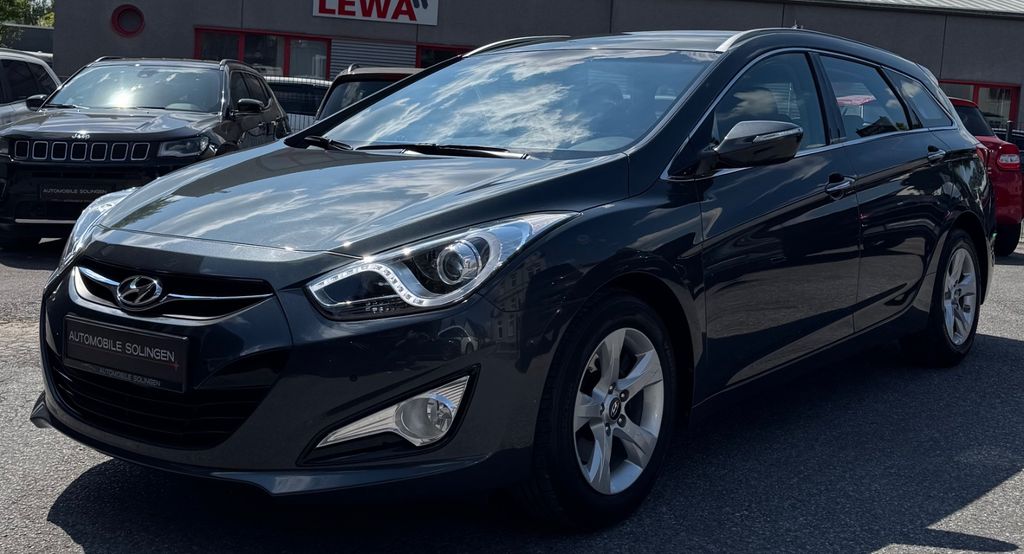 Hyundai i40 63.100 km 11.490 &euro; Solingen 42653