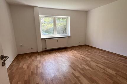 Wohnung Remscheid Lüttringhausen - 3 Zimmer, 60 m&sup2;, 443&euro; | Angebot:26462519