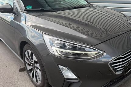 Ford Focus 102.481 km 11.490 &euro; Wuppertal 42285