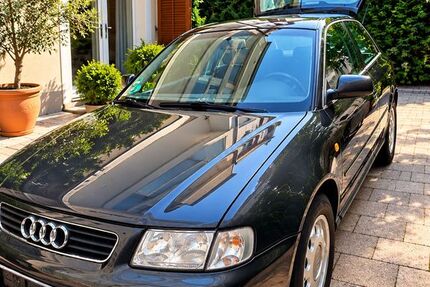Audi A3 119.000 km 2.600 &euro; Düsseldorf 40231