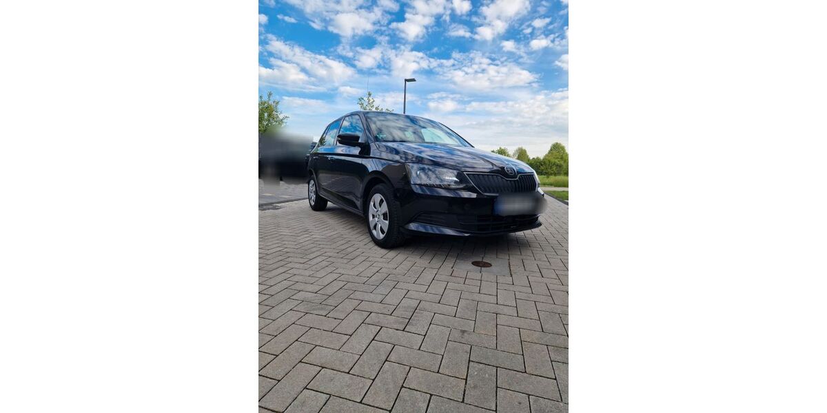 Skoda Fabia 183.000 km 4.900 &euro; Köln 51145