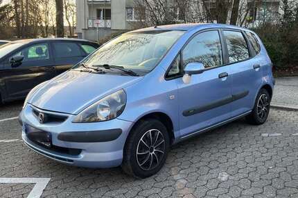 Honda Jazz 139.000 km 2.350 &euro; Velbert 42551