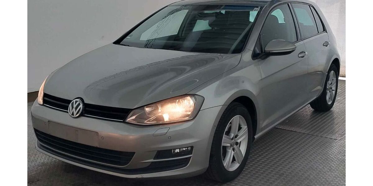 VW Golf 130.600 km 8.690 &euro; Gevelsberg 58285