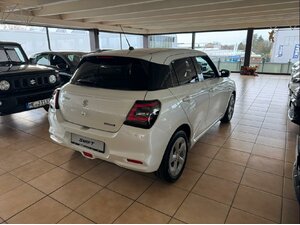 Suzuki Swift 1.2 Dualjet Hybrid Comfort Automatik 1.200 km 21.990 € HAAN 42781
