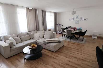 Wohnung Wuppertal Heckinghausen - 3 Zimmer, 83 m&sup2;, 580&euro; | Angebot:26593647