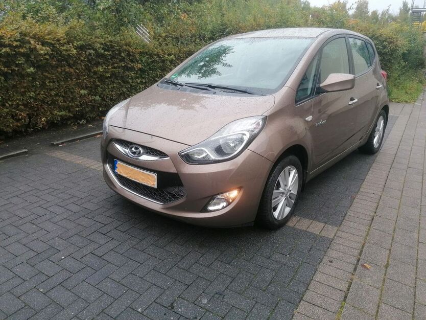 Hyundai ix20 159.000 km 4.999 € Haan 42781