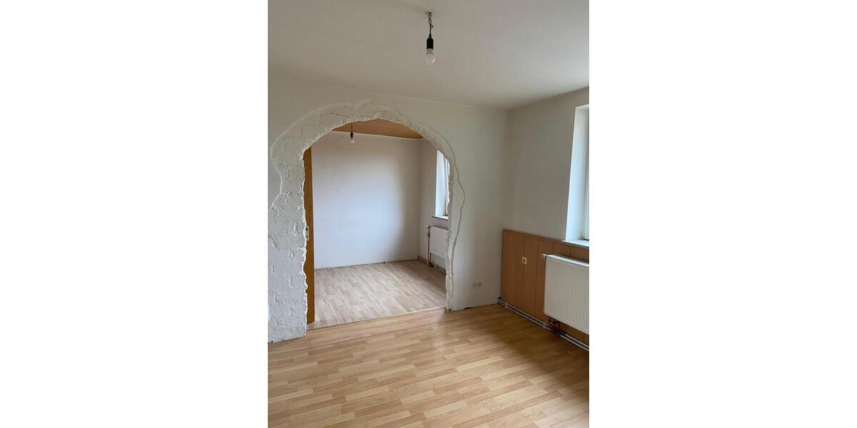 Etagenwohnung Leichlingen (Rheinland) - 2.5 Zimmer, 80 m&sup2;, 1.100&euro; | Angebot:26227628