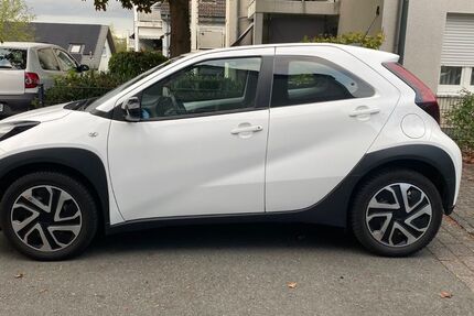 Toyota Aygo (X) 50.000 km 12.950 &euro; Solingen 42719
