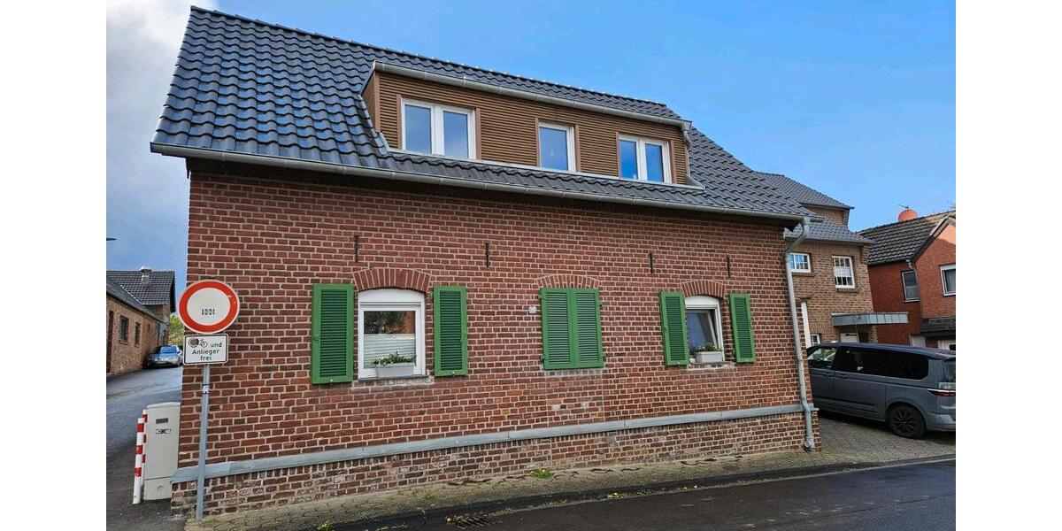 Einfamilienhaus Dormagen Broich - 6.5 Zimmer, 185 m&sup2;, 625.000&euro; | Angebot:25984269