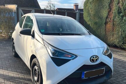 Toyota Aygo (X) 56.438 km 7.400 &euro; Radevormwald 42477
