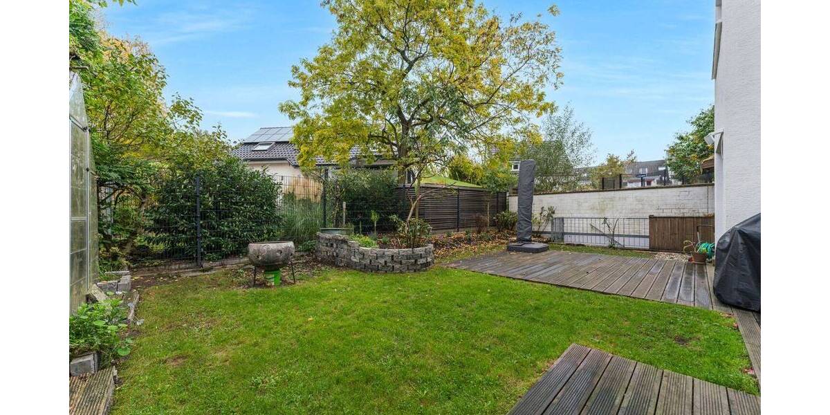 Etagenwohnung Bergisch Gladbach Refrath - 4 Zimmer, 153 m&sup2;, 545.000&euro; | Angebot:26797522