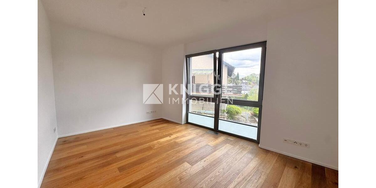 Etagenwohnung Bergisch Gladbach - 3 Zimmer, 113 m&sup2;, 1.640&euro; | Angebot:26373572