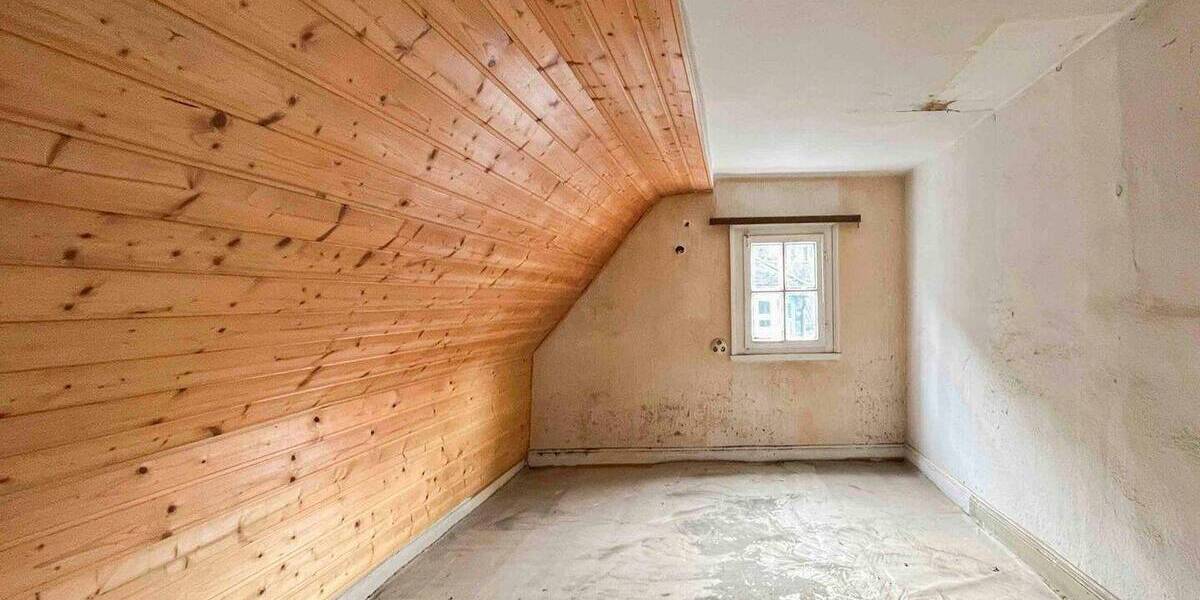 Einfamilienhaus Solingen Gräfrath - 6 Zimmer, 108 m&sup2;, 160.000&euro; | Angebot:26418450
