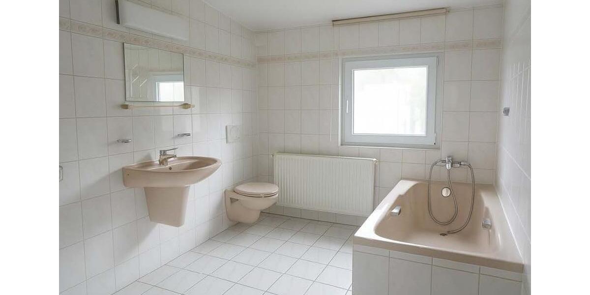 Doppelhaushälfte Ratingen Tiefenbroich - 5 Zimmer, 131 m&sup2;, 595.000&euro; | Angebot:24328492