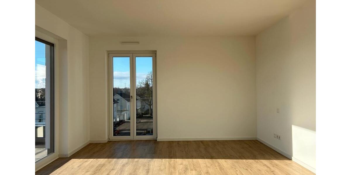 Etagenwohnung Remscheid Gemarkung Bergisch Born - 3 Zimmer, 156 m&sup2;, 1.853&euro; | Angebot:24764488