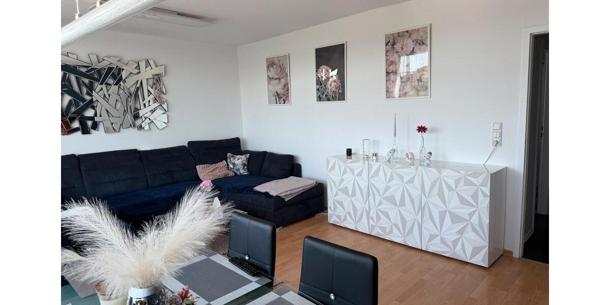 Etagenwohnung Dormagen Hackenbroich - 4 Zimmer, 94 m&sup2;, 220.000&euro; | Angebot:27542476