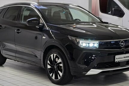 Opel Grandland Ultimate Plug-in-Hybrid Matrix|360° 36.851 km 25.950 € Wermelskirchen 42929