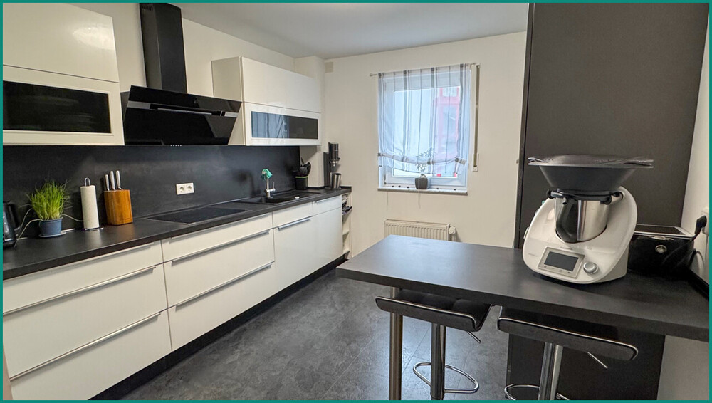 MODERNE EIGENTUMSWOHNUNG MIT TERRASSE, GARTEN U. STELLPLATZ AM STADTZENTRUM VON RADEVORMWALD, PROVIS - Erdgeschoßwohnung Radevormwald | Angebot:25961829