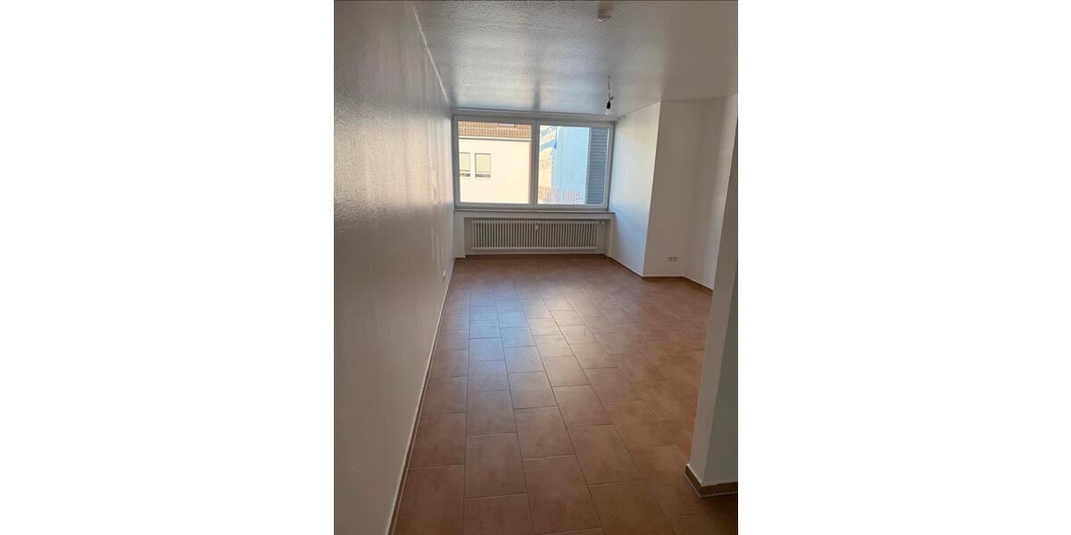 Etagenwohnung Wuppertal Arrenberg - 1 Zimmer, 90 m&sup2;, 1.130&euro; | Angebot:24302250
