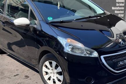 Peugeot 208 125.000 km 1.999 &euro; Wuppertal 42117