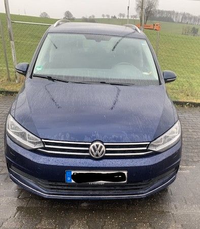 VW Touran 150.000 km 16.200 &euro; Lindlar 51789
